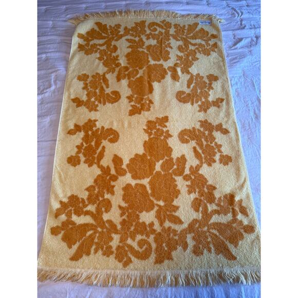 Vintage Cannon Monticello yellow and gold bath towel - Picture 3 of 5